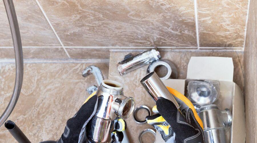 Professional gutter cleaning in Deer Park, AL